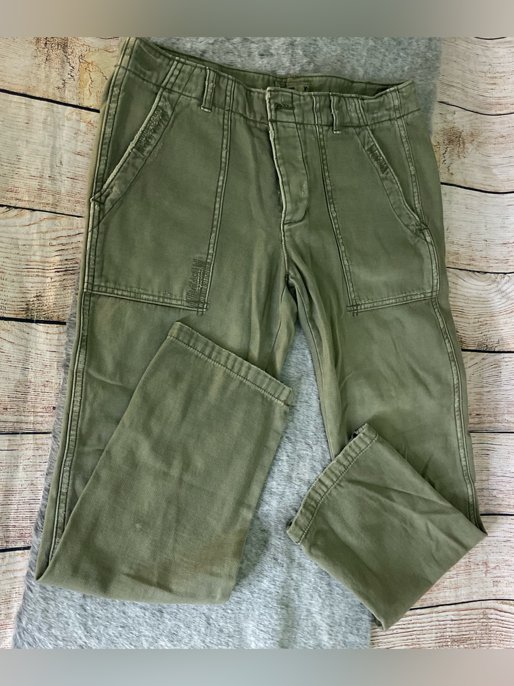 American Eagle Outfitters Olive Green Cargo Utility Pants Size 6